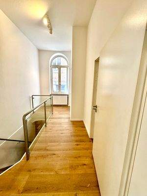 09 Treppenabgang.jpeg