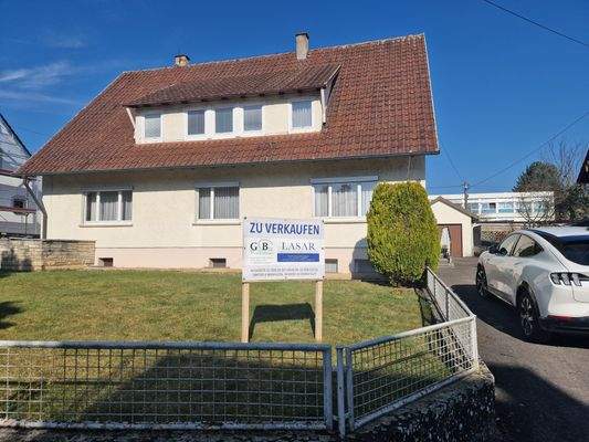 Von Goethestraße mit Vorgarten