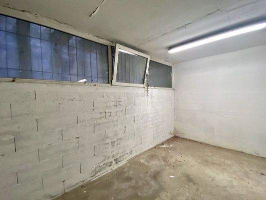 Garage-zu-verkaufen-Bozen-Zentrum-Garage-in-vendita-Bolzano-centro