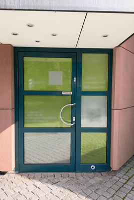 Eingang der Gewerbeeinheit