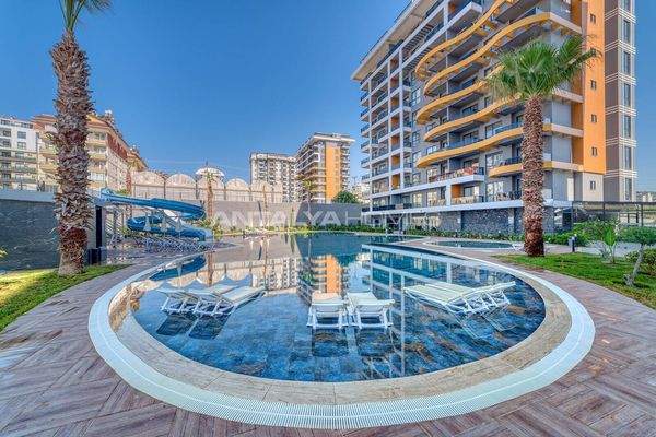 Luxury Apartments in a Residential Complex in Alanya