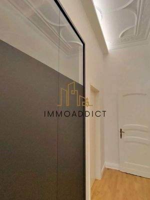 photo-347_singular_display_fullPicture