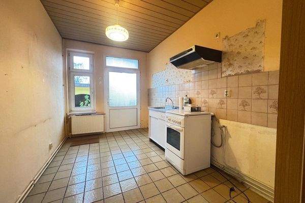 Küche (mit Gasanschluss)