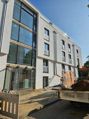 teilweise Frontansicht