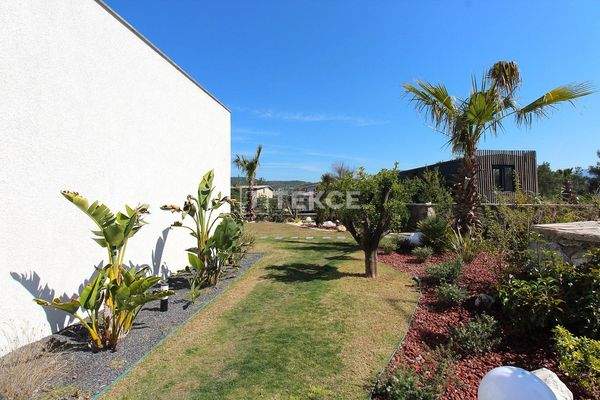 Detached Villas in a Project with Shopping Center in Bodrum