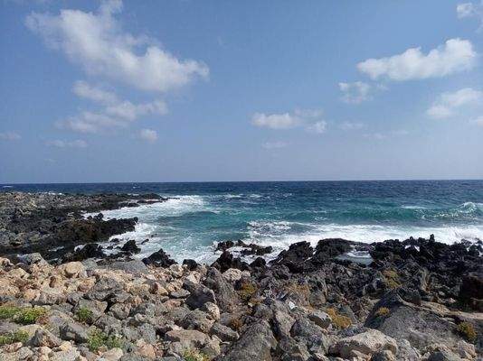 Ein wirklich erstaunliches Grundstück am Meer in Stavros, Chania