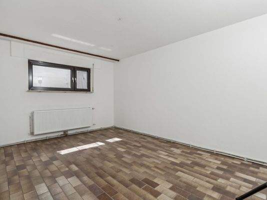 Räume im Keller mit Oberlicht 