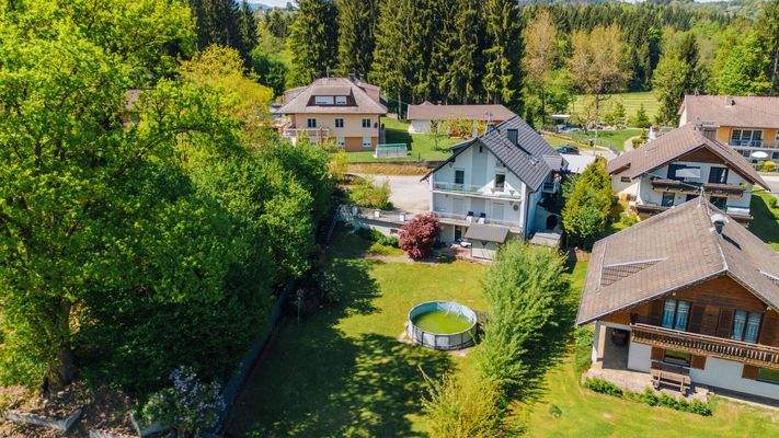 Ansicht gesamte Liegenschaft