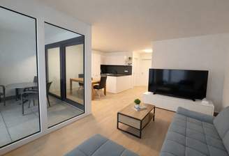 Wohnbereich mit Blick in Loggia