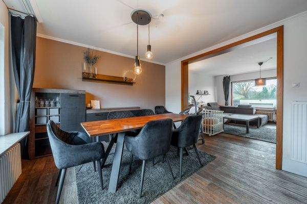 DI - Forbes Global Properties