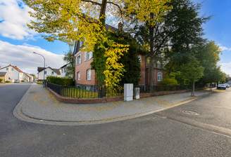 Historische Villa auf ca. 795 m² Grundstück