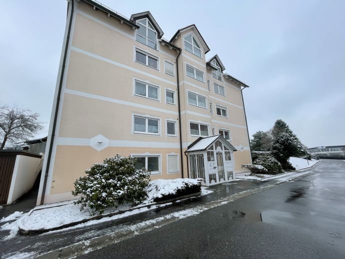 Zentrumsnahe helle 3-Zimmer-Wohnung in Passau - ab sofort verfÃ¼gbar