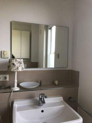 Bux37_Whg. 8_Badezimmer 1.JPG