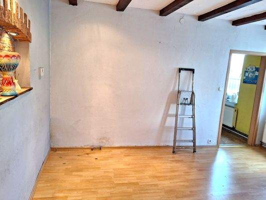 16 EG Wohnzimmer 1.jpg