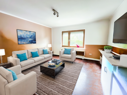 Wohnzimmer 1. OG Wohnung 1