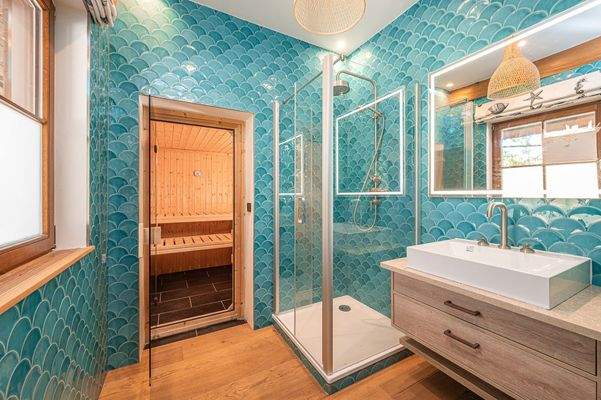 Duschbad mit Sauna (EG)