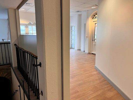 06 Verkaufsraum - Büro (25)