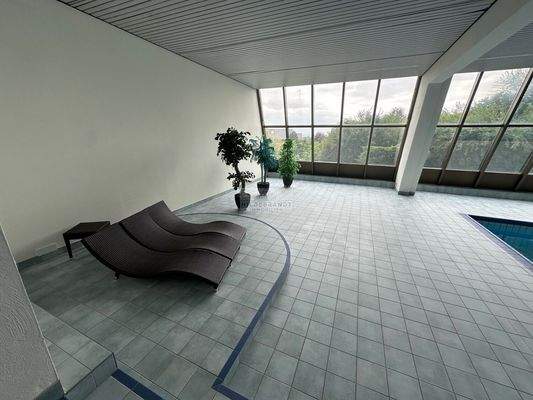 Ruhebereich Hallenbad