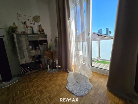 Blick zum Balkon