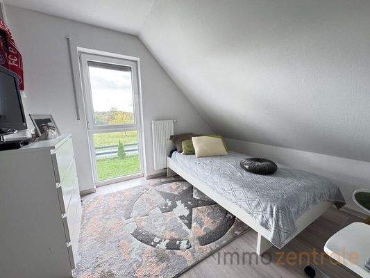 D40EC9C9-1288-44E7-BC66-BFF2C5FD3A4F_1_105_c