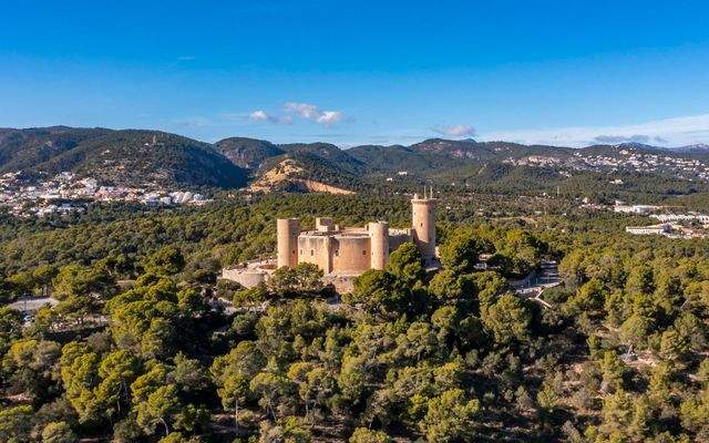 Schloss Bellver liegt in Fussnähe