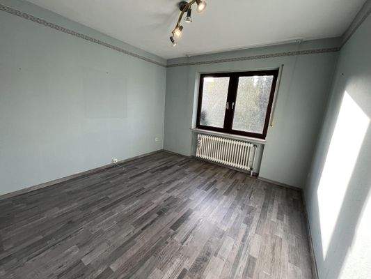 1. OG - Arbeits-/Kinderzimmer 3