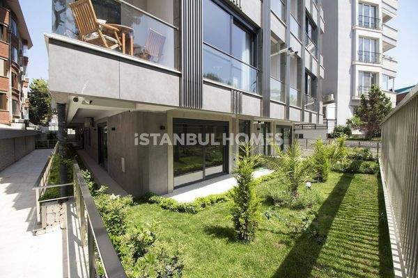 Nature and Sea View Properties Near the Coast in Maltepe