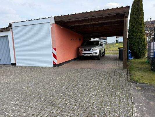 Garage und Carport