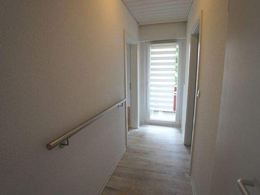 Diele Blickrichtung Nord-Balkon