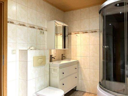 Vollbad im Erdgeschoss