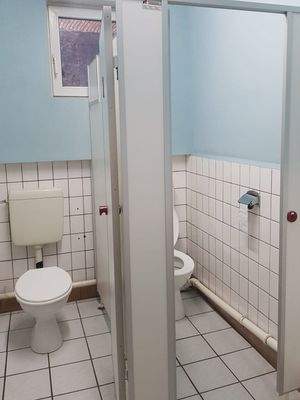 Hauptgebäude: Erdgeschoss