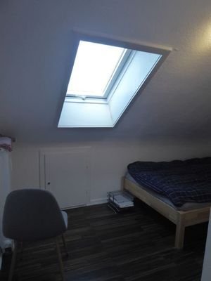 Schlafzimmer 1