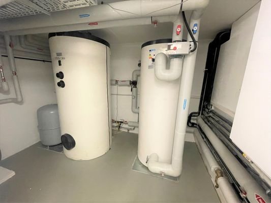 Moderne Heizungsanlage - Wärmepumpe 