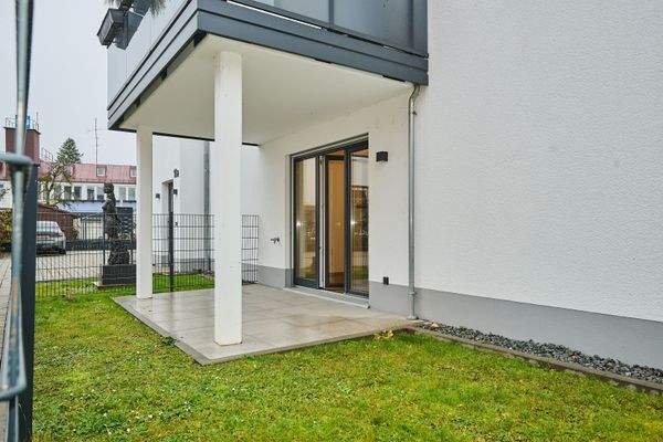 WHG 1 Straubing Terrasse_Garten