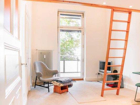 Schlafzimmer 2 mit Balkon
