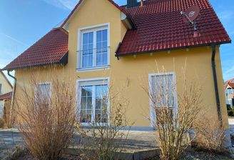 Hausansicht Richtung Garten