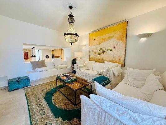 WhatsApp Image 2025-11-06 at 14.32.52 (2)