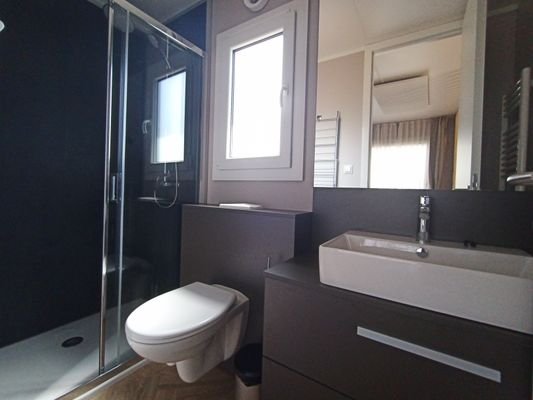 Tiny House 2 - 32