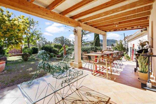 Überdachte Terrasse