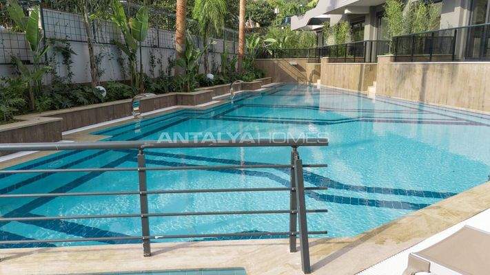 Flats in a Complex near Amenities in Alanya Turkey