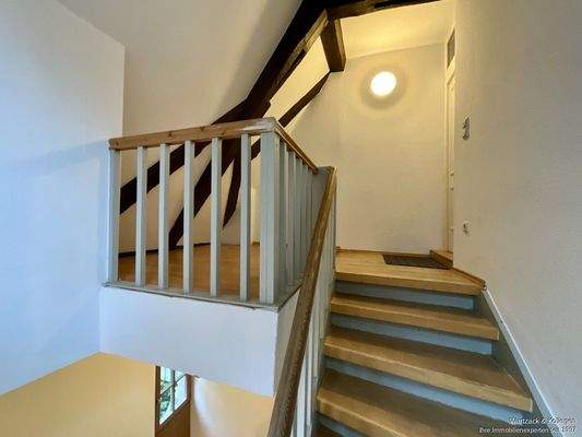 Treppenhaus, Eingangsbereich Wohnung