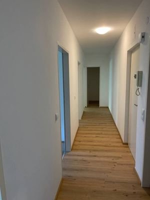 Flur - Familienfreundliche 3 Zimmer Wohnung mit Balkon im Grünen Kauf Parsch Salzburg