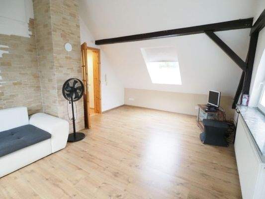 Studiozimmer DG Altbau 