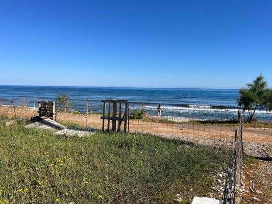 Kreta, Milatos: Grundstück direkt am Meer zu verkaufen