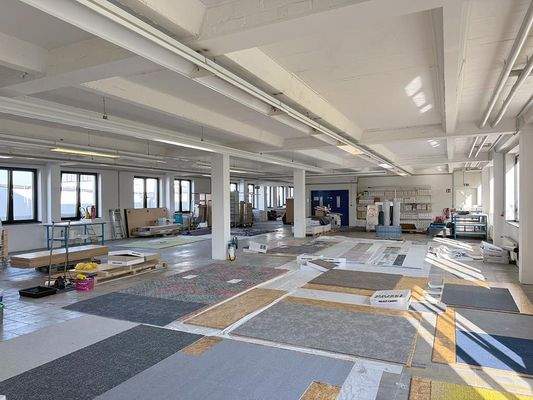 Lager mit Aufzug 1.OG