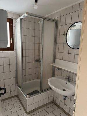 Dachgeschoss - Badezimmer