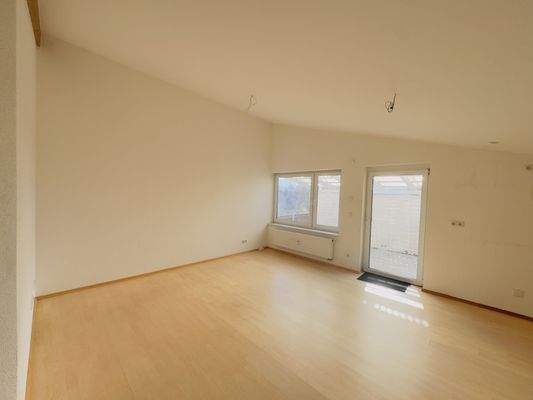 Wohnung 1 | Esszimmer & Küche