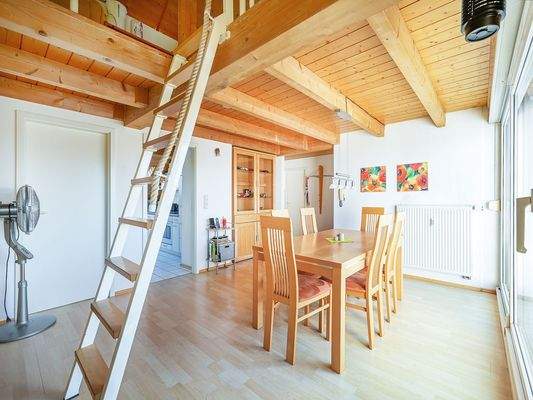 Wohn- und Essbereich 