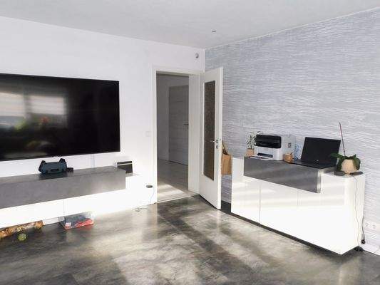 Wohnzimmer-Blick in Flur