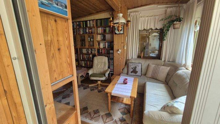 EG-Blick ins Wohnzimmer